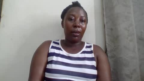 Snapshot of alesha_ chatting on May 17, 2026, 7:06 am Noreen Kennth and Emilly online show from May 17, 2026, 7:06 am