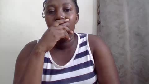 Snapshot of alesha_ chatting on May 18, 2026, 6:14 pm Noreen Kennth and Emilly online show from May 18, 2026, 6:14 pm