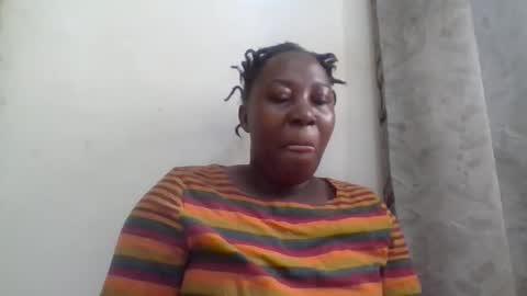Snapshot of alesha_ chatting on June 2, 2026, 5:42 am Noreen Kennth and Emilly online show from June 2, 2026, 5:42 am