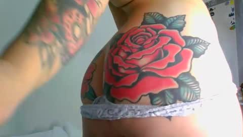 Snapshot of aleska_dollx chatting on May 15, 2026, 11:56 pm QUEEN OFF MILk IM BACK 15 NOV online show from May 15, 2026, 11:56 pm