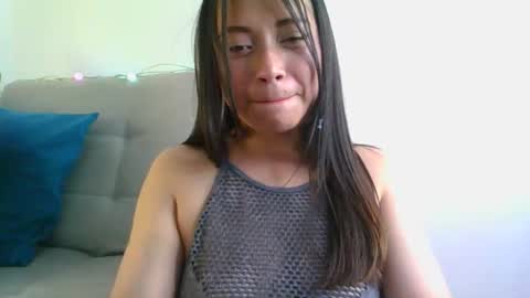 Snapshot of aleska_dollx chatting on May 25, 2026, 9:43 pm QUEEN OFF MILk IM BACK 15 NOV online show from May 25, 2026, 9:43 pm