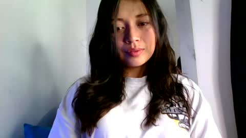 Snapshot of aleska_dollx chatting on June 8, 2026, 8:20 pm QUEEN OFF MILk IM BACK 15 NOV online show from June 8, 2026, 8:20 pm