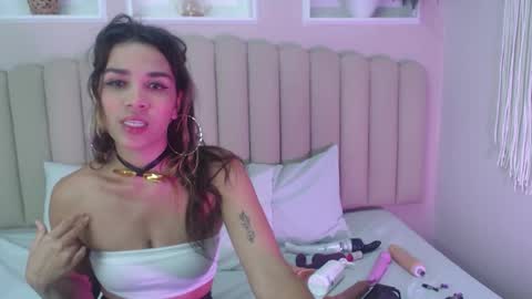 Snapshot of aleska_swarovski chatting on November 24, 2025, 2:39 pm Aleska 3 online show from November 24, 2025, 2:39 pm