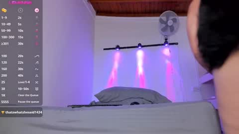 Snapshot of alessa_wells chatting on November 20, 2025, 1:50 am Alessa online show from November 20, 2025, 1:50 am