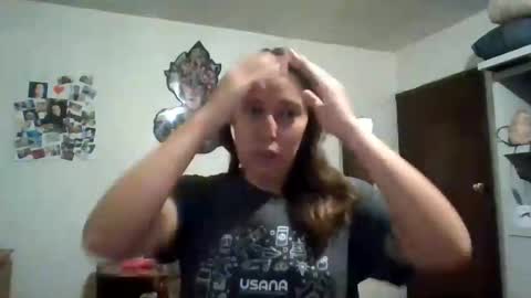 Alessandra Conrado online show from May 5, 2026, 7:16 am