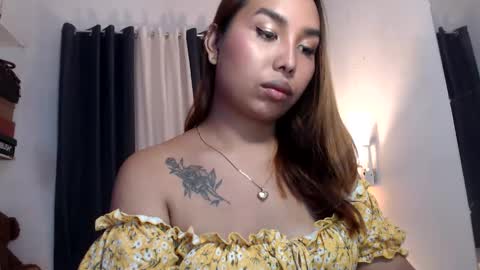 Snapshot of alessandramore chatting on May 19, 2026, 11:49 am Alessandra online show from May 19, 2026, 11:49 am