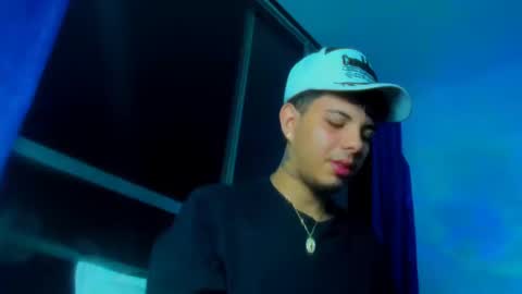 Snapshot of alessandro__777 chatting on October 17, 2025, 4:26 am Alessandro online show from October 17, 2025, 4:26 am