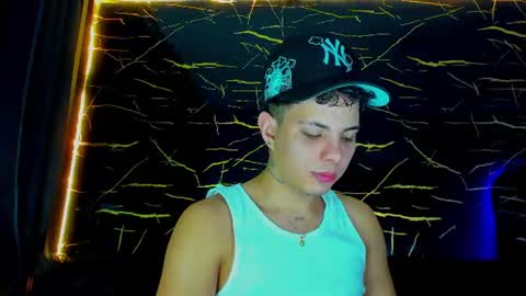 Alessandro online show from July 22, 2026, 3:42 am