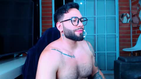 Snapshot of alessandro_alcala chatting on September 17, 2025, 3:08 am Alessandro online show from September 17, 2025, 3:08 am