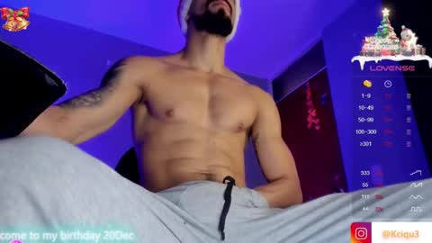 Snapshot of alessandro_dibellucci chatting on December 14, 2024, 2:53 pm Kciqu3 Independent model online show from December 14, 2024, 2:53 pm