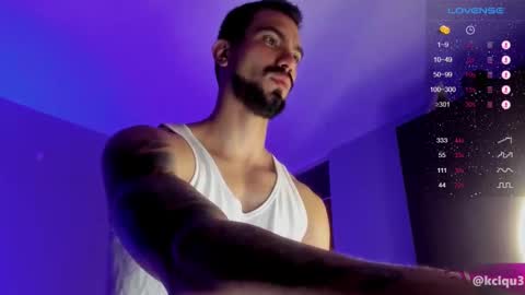 Snapshot of alessandro_dibellucci chatting on March 9, 2025, 11:25 am Kciqu3 Independent model online show from March 9, 2025, 11:25 am