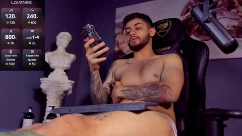 Snapshot of alessandro_duty chatting on March 8, 2025, 11:07 pm Alessandro INDEPENDENT MODEL online show from March 8, 2025, 11:07 pm