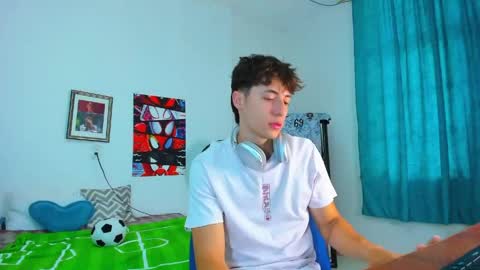 Alessandro Dybala online show from May 26, 2026, 12:12 pm