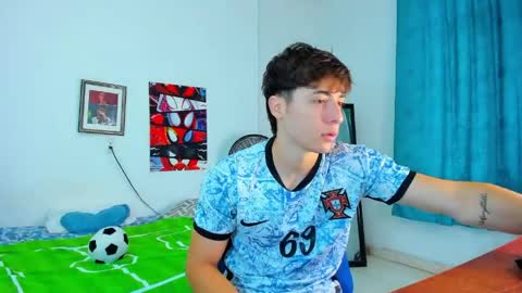 Alessandro Dybala online show from June 1, 2026, 12:18 pm