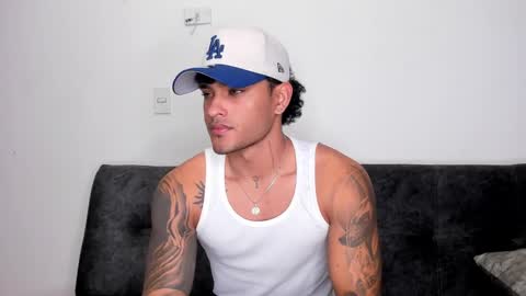 Snapshot of alessandro_vanni chatting on February 21, 2025, 3:23 am Alessandro Vanni online show from February 21, 2025, 3:23 am