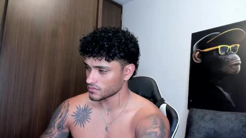 Snapshot of alessandro_vanni chatting on March 10, 2025, 3:23 am Alessandro Vanni online show from March 10, 2025, 3:23 am