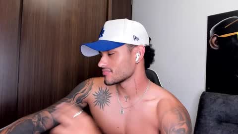 Snapshot of alessandro_vanni chatting on March 12, 2025, 6:18 am Alessandro Vanni online show from March 12, 2025, 6:18 am