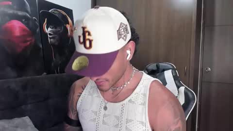 Snapshot of alessandro_vanni chatting on November 14, 2025, 1:59 am Alessandro Vanni online show from November 14, 2025, 1:59 am