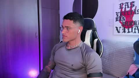 Snapshot of alessandro_vanni chatting on June 11, 2026, 1:20 pm Alessandro Vanni online show from June 11, 2026, 1:20 pm