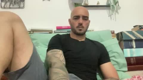 alessandromori91 online show from April 30, 2026, 8:57 pm