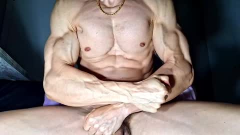 Snapshot of alessandrospain82 chatting on June 8, 2026, 6:14 am Alessandro online show from June 8, 2026, 6:14 am