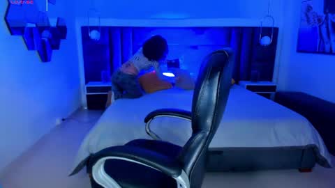 Snapshot of alessaromero chatting on June 22, 2026, 8:06 pm ALESSA ROMERO online show from June 22, 2026, 8:06 pm