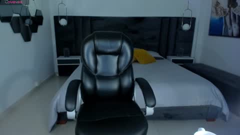 Snapshot of alessaromero chatting on June 24, 2026, 8:08 pm ALESSA ROMERO online show from June 24, 2026, 8:08 pm
