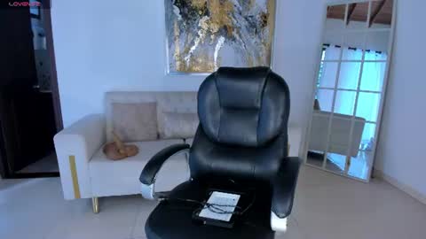 Snapshot of alessaromero chatting on July 7, 2026, 8:02 pm ALESSA ROMERO online show from July 7, 2026, 8:02 pm
