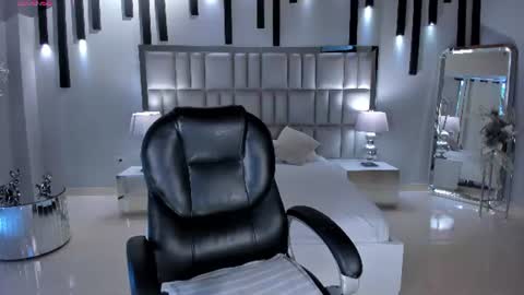 Snapshot of alessaromero chatting on July 15, 2026, 7:52 pm ALESSA ROMERO online show from July 15, 2026, 7:52 pm