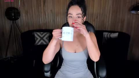 Snapshot of alessaromero chatting on July 22, 2026, 8:00 pm ALESSA ROMERO online show from July 22, 2026, 8:00 pm