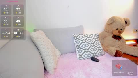 Snapshot of alessia1__ chatting on April 18, 2026, 7:18 pm Alessia online show from April 18, 2026, 7:18 pm