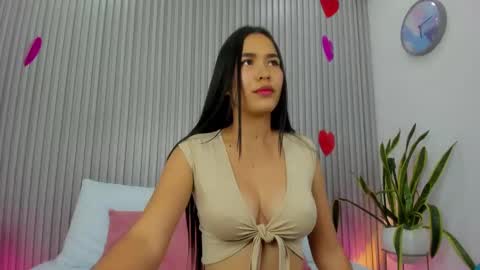 A L E S S I A online show from February 15, 2025, 11:14 pm