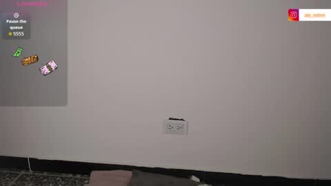 alessia_santorinni online show from May 19, 2026, 1:56 am