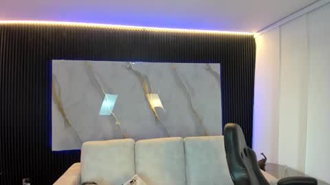 Snapshot of alessia_taylorr chatting on October 6, 2025, 11:18 am Alessia Everyday From 0530 to 1430 Col Time online show from October 6, 2025, 11:18 am