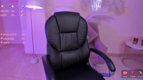 Snapshot of alessiacorleone_ chatting on January 5, 2025, 9:03 pm Alessia online show from January 5, 2025, 9:03 pm