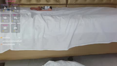 alessiiaa online show from February 7, 2025, 7:59 pm