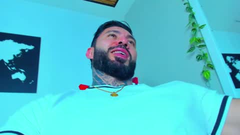 Snapshot of alessrose22 chatting on May 12, 2026, 8:50 pm Aless Rose online show from May 12, 2026, 8:50 pm