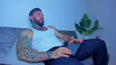 Aless Rose online show from June 28, 2026, 9:32 pm