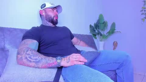 Aless Rose online show from July 28, 2026, 9:03 pm