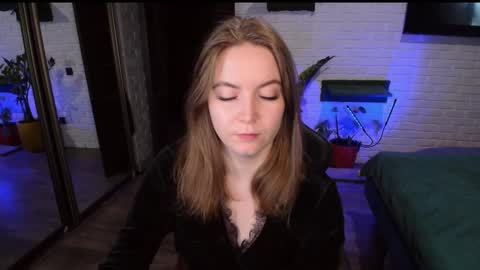 Alex online show from September 28, 2025, 10:53 am