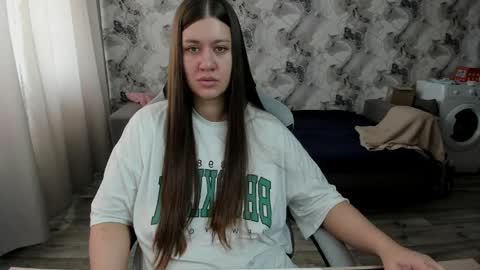 Aletta Oushen online show from May 1, 2026, 9:03 am