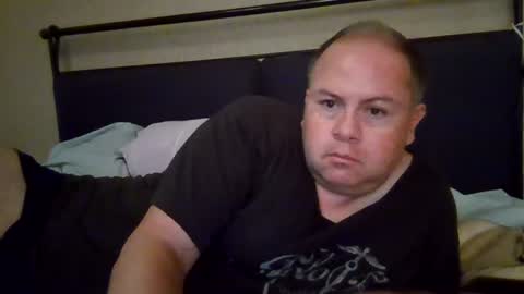 Snapshot of aleveg__101 chatting on June 14, 2026, 2:24 am aleveg__101 online show from June 14, 2026, 2:24 am