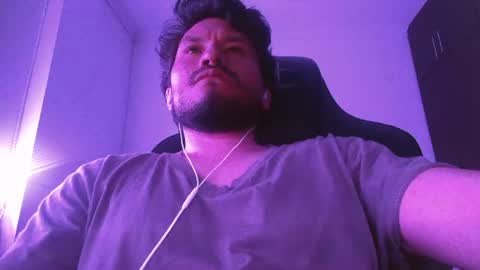 Alejo online show from July 18, 2026, 4:49 am
