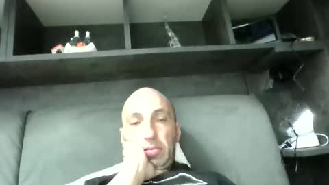 alex120475 online show from February 13, 2026, 9:44 pm