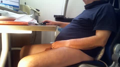 alex47100 online show from January 21, 2025, 9:13 am