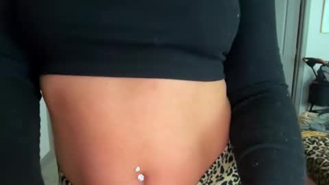 Snapshot of alex499990 chatting on January 13, 2025, 4:30 pm alex online show from January 13, 2025, 4:30 pm