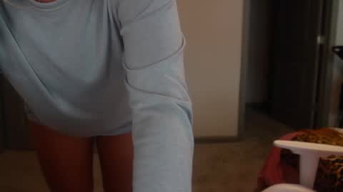 Snapshot of alex499990 chatting on January 15, 2025, 2:46 pm alex online show from January 15, 2025, 2:46 pm