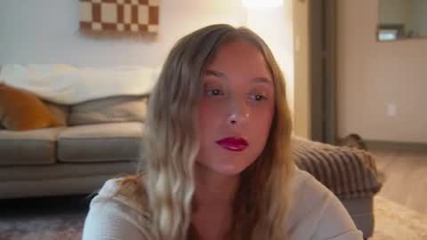 Snapshot of alex499990 chatting on January 21, 2025, 4:58 pm alex online show from January 21, 2025, 4:58 pm