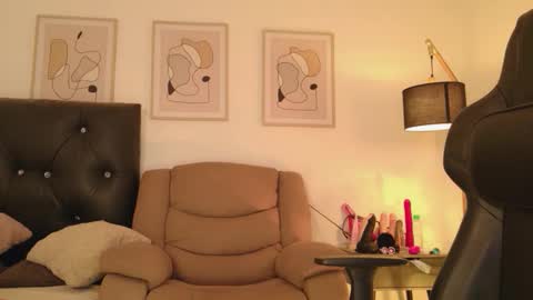 Alexa online show from April 19, 2026, 2:33 am