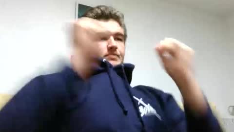 Snapshot of alex83530 chatting on December 4, 2024, 3:10 pm Alex83530 online show from December 4, 2024, 3:10 pm